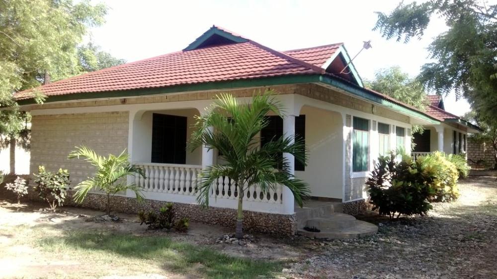 Seline Cottage Diani Kenya Mombasa Holiday Homes